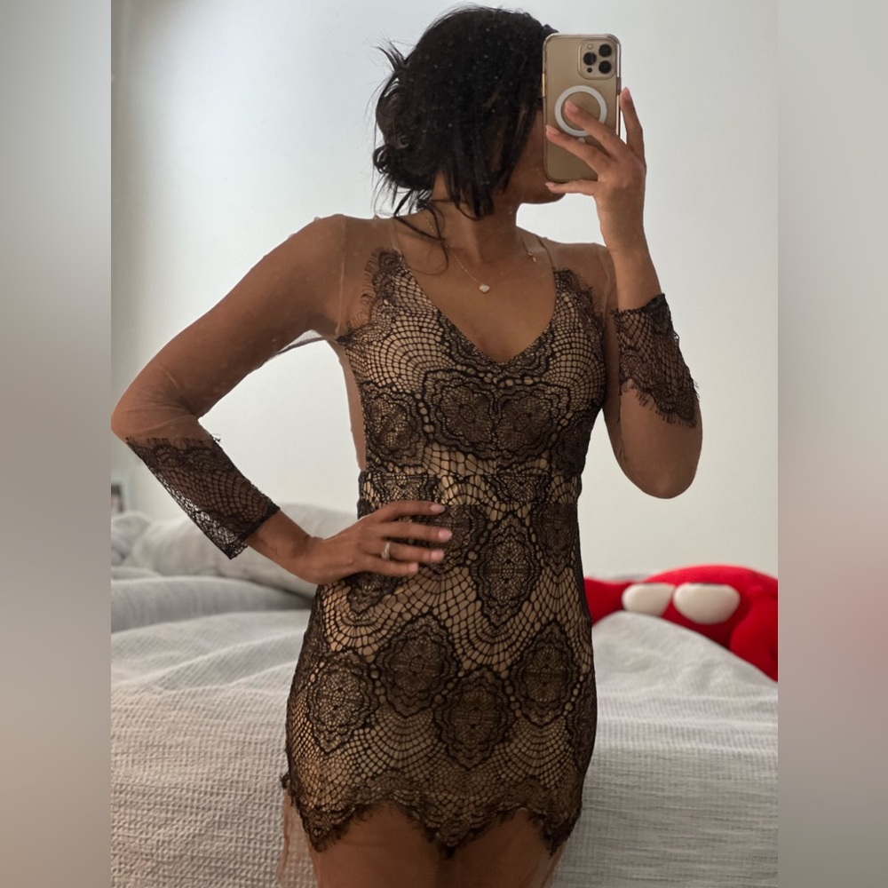 Beautiful dress can be use for multiple events.